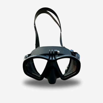 Freediving/spearfishing mask with gopro attachment