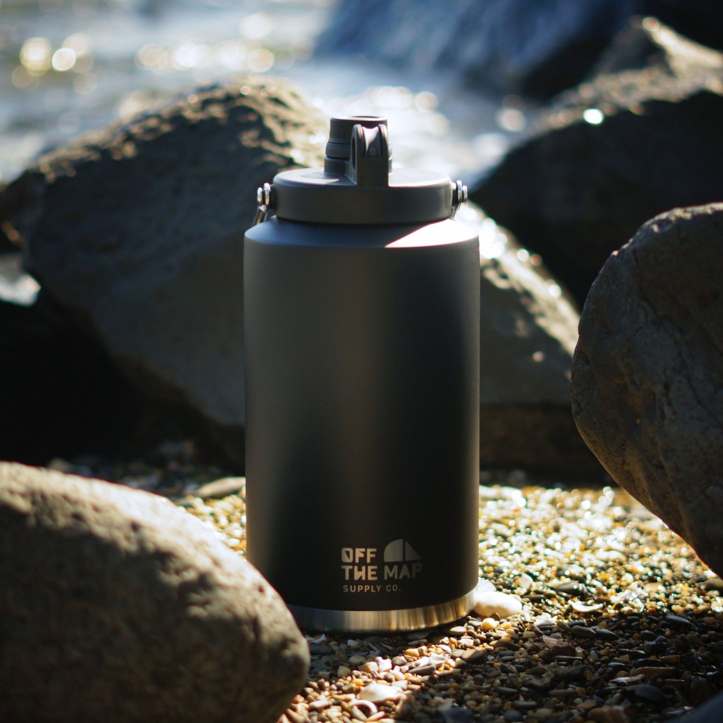 3.5L insulated drinkware for a day at the beach. a whole days worth of hydration in a stylish jug