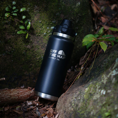 1L insulated drinkware bottle with leak proof lid